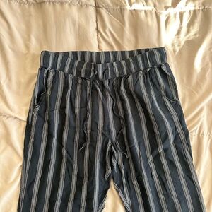 American eagle lightweight pants